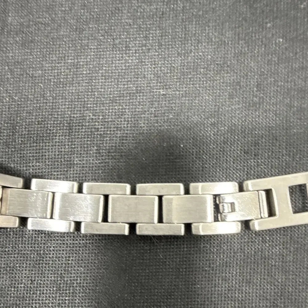 Fossil ES-2072 Women’s Wristwatch New Battery! Runs excellent!